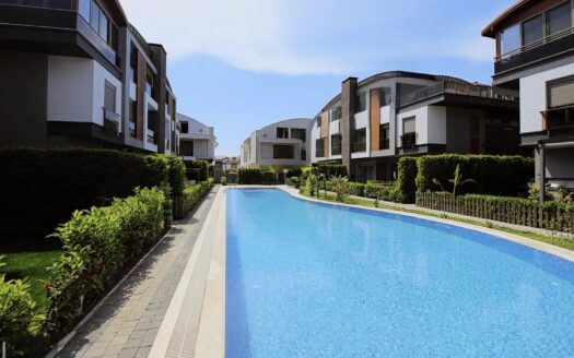 5+1 Triplex Villa in Molla Yusuf, Konyaaltı, Antalya